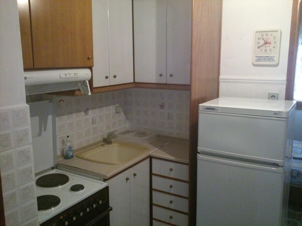 Kalaitzis Apartments Kalyves Polygyrou Kamer foto