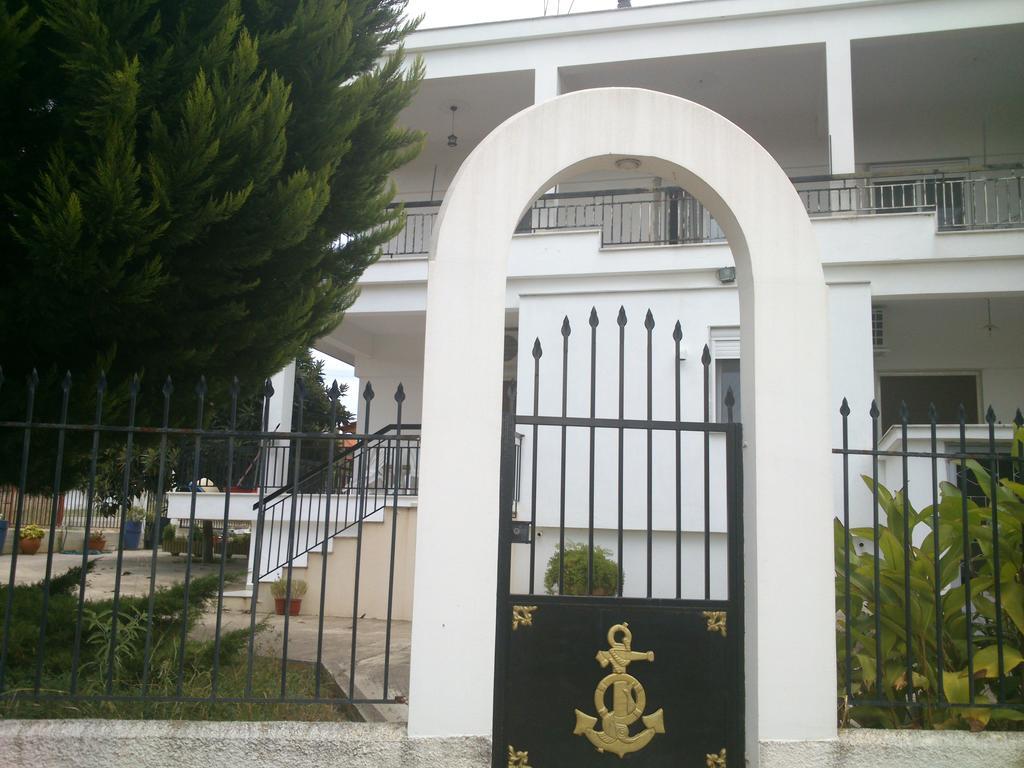 Kalaitzis Apartments Kalyves Polygyrou Buitenkant foto