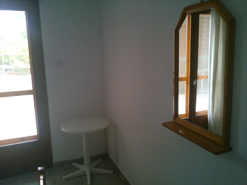 Kalaitzis Apartments Kalyves Polygyrou Buitenkant foto