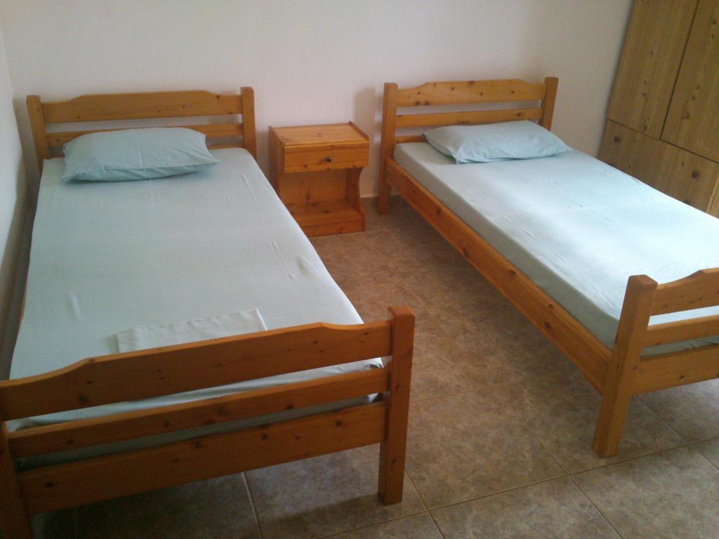 Kalaitzis Apartments Kalyves Polygyrou Buitenkant foto